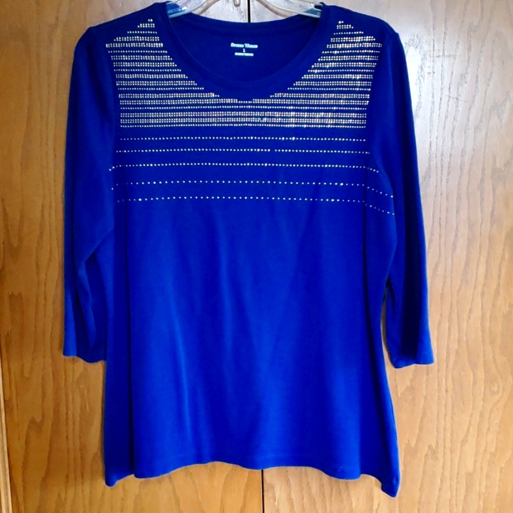 Women's Studio Works top